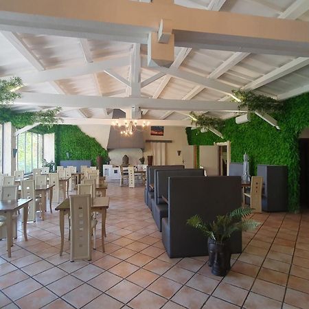Le Comptoir Hotell Sainte-Croix-de-Verdon Exteriör bild