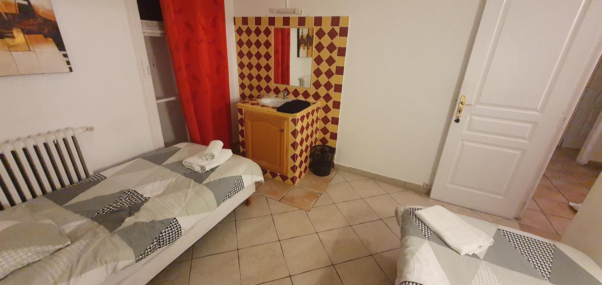 Le Comptoir Hotell Sainte-Croix-de-Verdon Exteriör bild