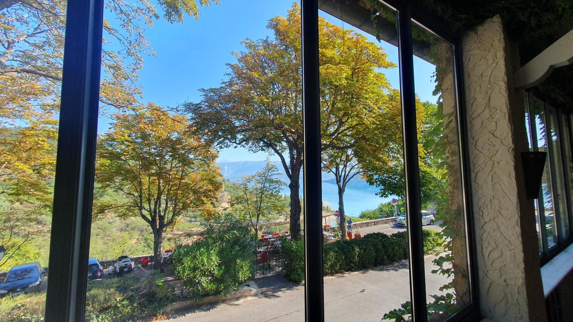 Le Comptoir Hotell Sainte-Croix-de-Verdon Exteriör bild