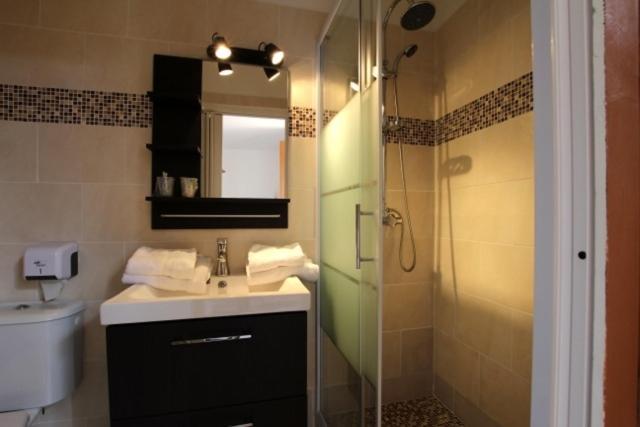 Le Comptoir Hotell Sainte-Croix-de-Verdon Exteriör bild