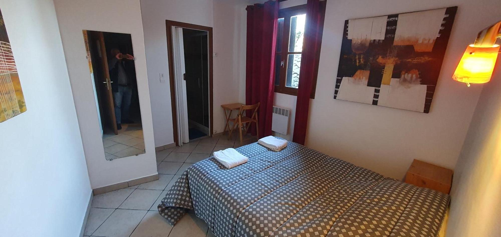 Le Comptoir Hotell Sainte-Croix-de-Verdon Exteriör bild